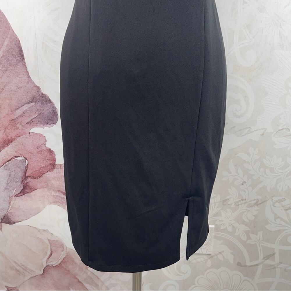 New York & Company Black Off the Shoulder Crepe Dress Size Medium - Picture 5 of 9